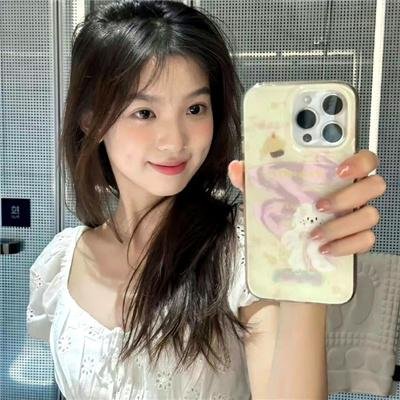 中央舞台：踮起脚尖
